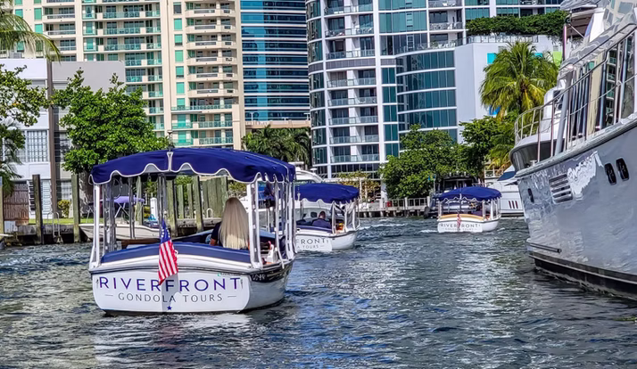 The ultimate guide to fall activities in fort lauderdale this 2025 4 082699 bec49d1681bd4ece8291bb48eaac94e4mv2