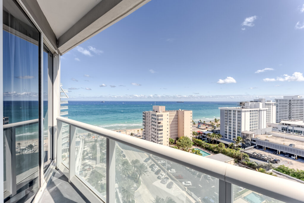 Your ultimate 2025 fort lauderdale air & sea show guide: where to stay & what to do 4 3. Unit view