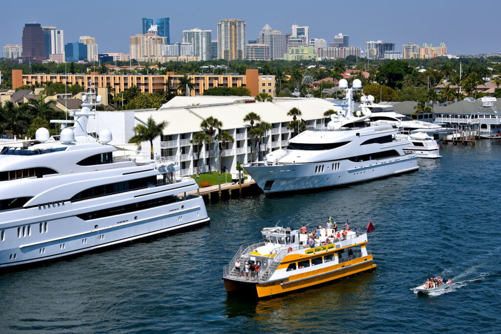 Beyond the stadium: a luxury way to experience fifa world cup 2026 in south florida 11 Florida fort lauderdale boats all sizes intracoastal waterway