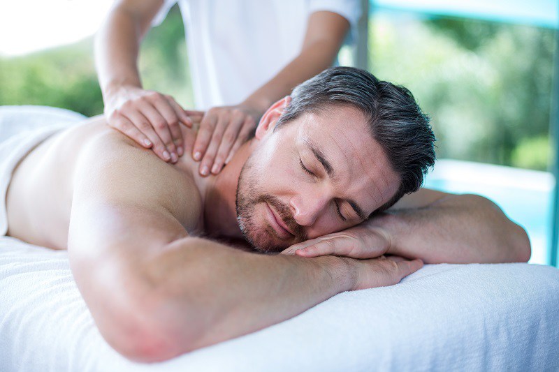 How to spend father’s day in south florida: 7 luxury activities for dad 3 Father's day in-villa massage